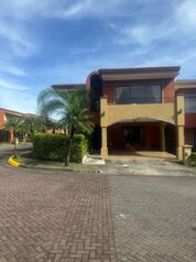 Casa en Venta San Francisco, Heredia, Heredia