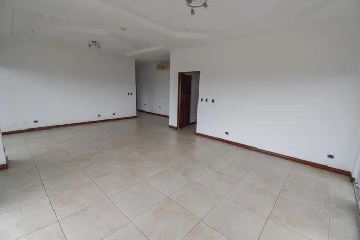 Spacious 2-Bedroom Apartment in Escazú in San Rafael, Escazú, San José — $1,750 - Photo 3 of 29