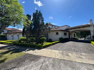 EXCLUSIVIDAD Y ELEGANCIA EN BOSQUES DE LINDORA. in Santa Ana, San José — $900,000 - Photo 5 of 31