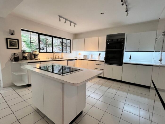 Alquiler de Casa en San Rafael de Escazú. RAH 26-365 in San Rafael, Escazú, San José — $4,500