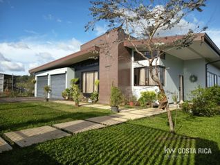 Exclusiva casa, Residencial vistas del bosque, San Carlos en Quesada, San Carlos, Alajuela — $360,000 - Foto 2 de 16