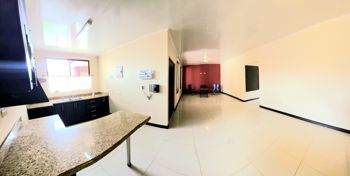 Casa Sto Dom,Heredia / 3 Habit / 2 Baños /Jardín / Patio y Garaje in Pará, Santo Domingo, Heredia — $249,800 - Photo 5 of 17