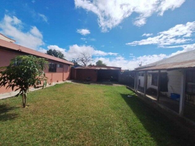 Venta de Lote con Uso Comercial o Residencial en San Rafael, Heredia. RAH 26-1307 in San Rafael, Heredia — $490,200