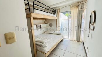 CASA DE PLAYA EN VENTA EN PUNTA LEONA in Tárcoles, Garabito, Puntarenas — $270,000 - Photo 5 of 13