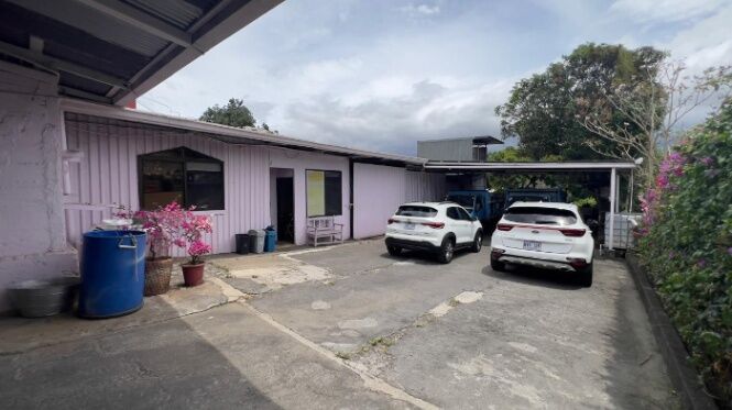 Propiedad en Venta  de Lote + Casa en San Antonio de Belên, Heredia. RAH 25-1489 en San Antonio, Belén, Heredia — $1,200,000