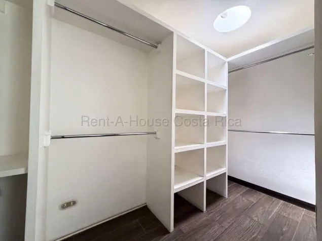 House for Rent in Rohrmoser, San José. RAH 27-936 in Pavas, San José — ₡ 1 000 000 - Photo 3 of 18