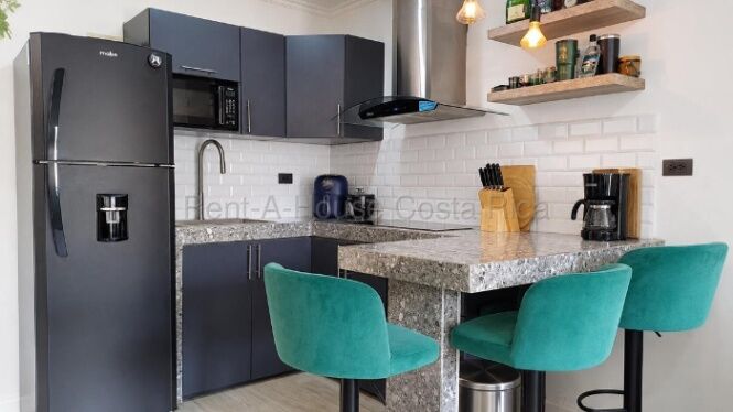 Se vende apartamento en San Rafael Montes de Oca 27-181 en San Rafael, Montes De Oca, San José — ₡ 49 000 000