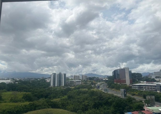 VENTA DE APARTAMENTO, SAN JOSE, URUCA, AZENZA TOWERS en Uruca, San José — $143,500 - Foto 3 de 18