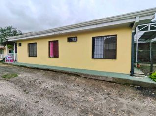 Venta de propiedad en Salitral de Santa Ana con tres casas alquiladas in Salitral, Santa Ana, San José — 115 000 000 ₡ - Photo 4 of 11