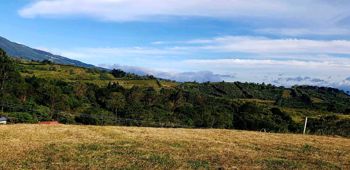 Hermoso Lote en Poás