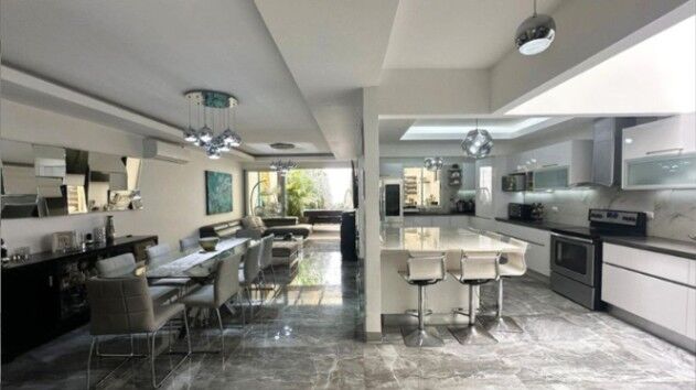 MLS-26-1053 LS VENTA CASA ESCAZU SAN JOSE en San Rafael, Escazú, San José — $380,000