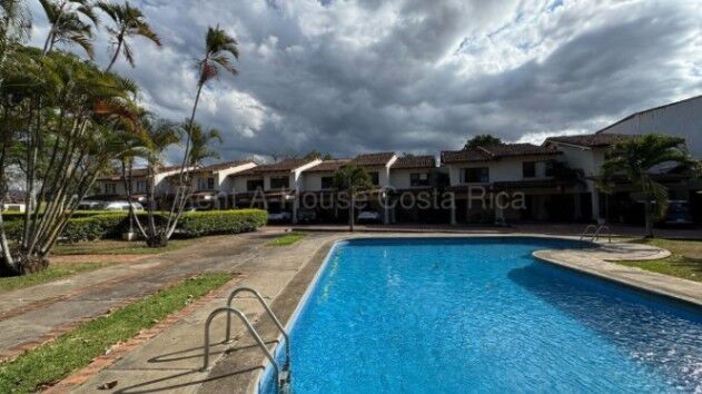 Alquiler de Casa en Ulloa, Heredia. RAH 26-1726 in Ulloa, Heredia — ₡ 700 000