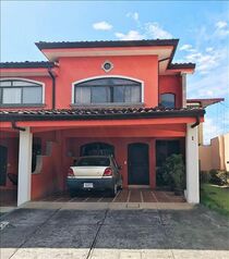 Casa en Venta Santa Ana, Santa Ana, San José