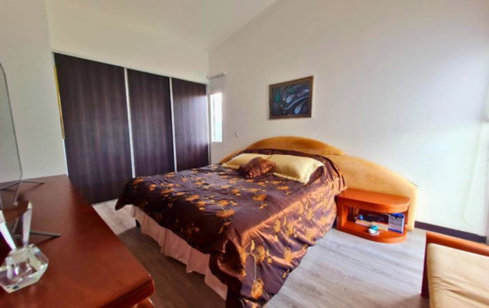 Venta de apartamento en Pozos, Santa Ana in Pozos, Santa Ana, San José — $245,000 - Photo 2 of 8