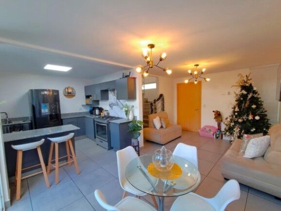 MLS-26-993 LS VENTA CASA HEREDIA CENTRO en Heredia — ₡ 89 000 000 - Foto 2 de 10