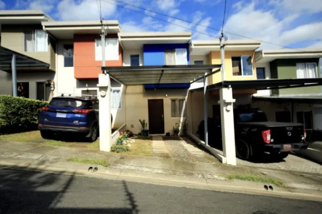 VENTA CASA EN SAN PABLO DE HEREDIA, SEGURIDAD Y COUTA CONDOMINAL BAJA in San Pablo, Heredia — ₡ 52 000 000