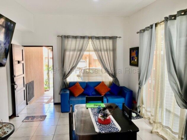 Venta de casa Amoblada en Aguacaliente de Cartago  in Aguacaliente, Cartago — ₡ 61 200 000