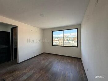 🏡 Moderna Casa Remodelada en Residencial Sendas del Sol, El Guarco, Cartago en San Isidro, El Guarco, Cartago — 91 500 000 ₡ - Foto 5 de 25