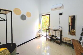 SE VENDE CASA AMUEBLADA CON PISCINA EN ZONA EXCLUSIVA DE UVITA en Bahía Ballena, Osa, Puntarenas — $390,000 - Foto 4 de 24