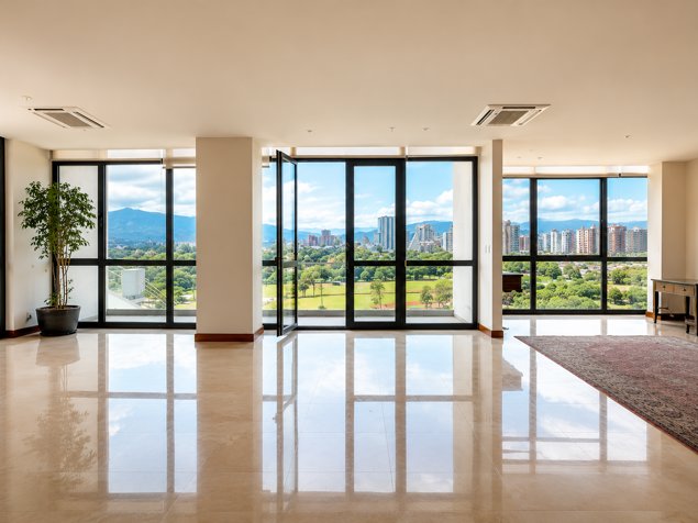 Venta o Alquiler de Apartamento en Metropolitan Tower in Santa Ana, San José — $1,300,000