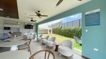 Desea vivir rodeado de naturaleza en Escazú!!!! en San Antonio, Escazú, San José — $1,500 - Foto 4 de 25