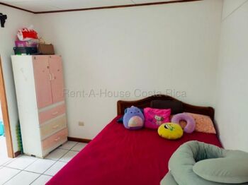 Venta de Hermosa Casa en Paraíso de Cartago. RAH 26-2280  en Llanos de Santa Lucía, Paraíso, Cartago — 51 000 000 ₡ - Foto 5 de 16