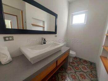 Venta de Casa en Piedades de Santa Ana. RAH 26-1779 en Piedades, Santa Ana, San José — $224,000 - Foto 5 de 18