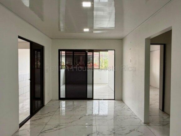 MLS-26-2263 KQ VENTA CASA ALAJUELITA SAN JOSE CONTACTENOS AL # 88987222 en Alajuelita, San José — ₡ 75 000 000