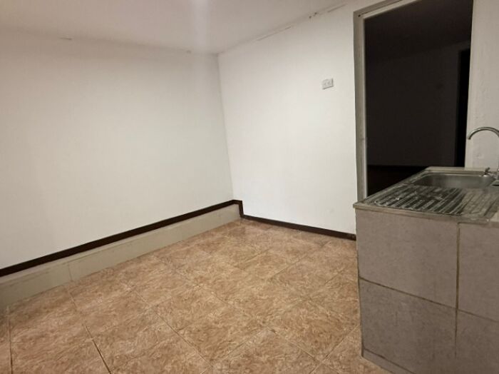 VENTA DE CASA USO MIXTO, HEREDIA, LA AURORA AURORA en Heredia — $125,000