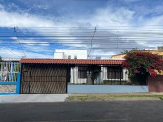 House for Sale in Tibás-San Juan. RAH 27-872