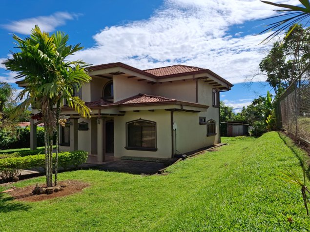 FOR SALE 4-bedroom house with large lot in Puriscal in Santiago, Puriscal, San José — $350,000 - Photo 1 of 32