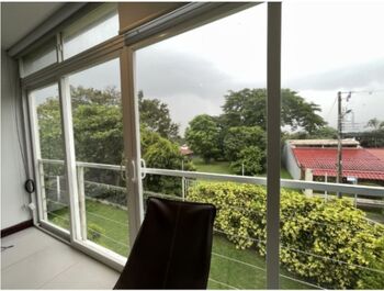 VENDO APARTAMENTO EN PIEDADES DE SANTA ANA. en Piedades, Santa Ana, San José — $125,000 - Foto 5 de 9