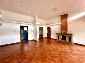 Se vende casa con lote de más de 3200m2 en La Unión Cartago 26-1592 en Tres Ríos, La Unión, Cartago — $650,000 - Foto 4 de 22