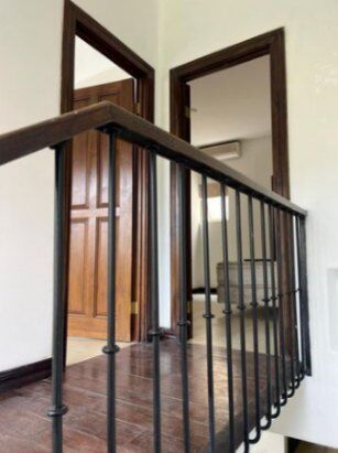 Se alquila apartamento de 2 plantas en Escazú Centro 25-2027 en Escazú, San José — $1,200 - Foto 3 de 6