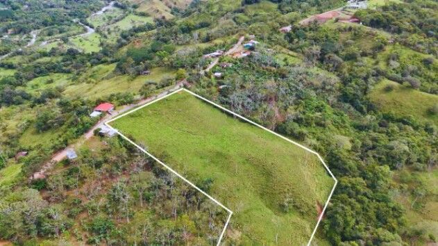 2+ hectares con vista en Santa Cruz, Miraflores, Perez Zeledon. en El General, Pérez Zeledón, San José — $250,000