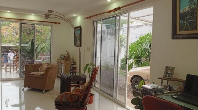 Venta de Casa en Guachipelin Escazú  en San Rafael, Escazú, San José — $210,000