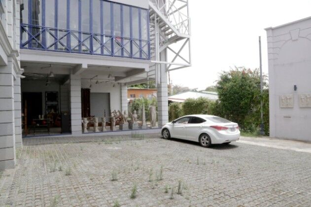 Venta de Magnifico Edificio en Escazú / OFC en Escazú, San José — $2,200,000