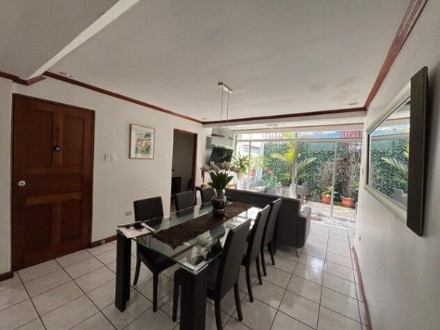 Venta de Casa + 2 APTOS en Tibás-San Juan. en San Juan, Tibás, San José — $550,000