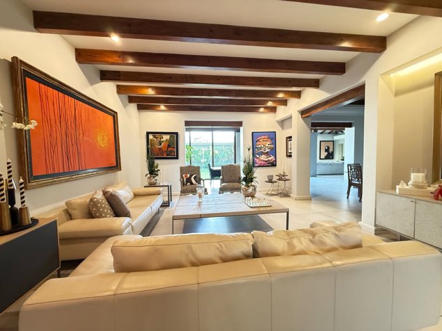 Casa en condominio para la venta en lindora con amplio jardín in Jardín, Dota, San José — $1,200,000 - Photo 2 of 35