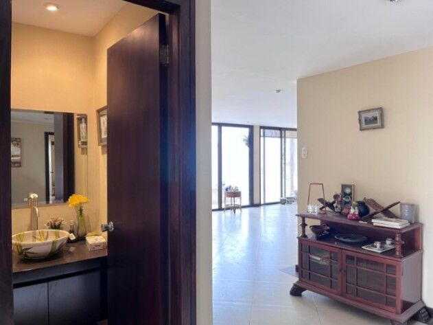 Alquiler de Apartamento en Los Yoses, Montes de Oca. in San Pedro, Montes De Oca, San José — $1,900