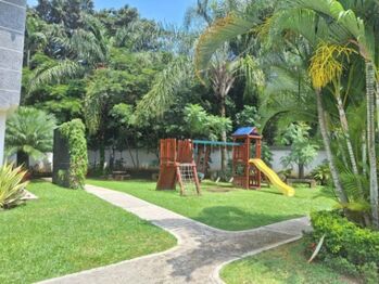 Venta de Casa de 2 Plantas en Piedades de Santa Ana. en Piedades, Santa Ana, San José — $375,000 - Foto 5 de 18