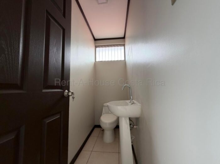 Alquiler de Edificio en Catedral-San José. RAH 26-1836 en Catedral, San José — $3,600