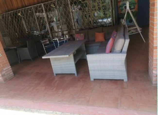 Amplio terreno con 2 casas, piscina y rancho – Atenas, Alajuela en Atenas, Alajuela — $2,300,000 - Foto 3 de 13