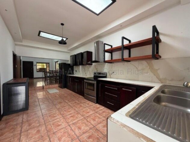 Alquiler de Casa en Santo Domingo-Para, Heredia. RAH 26-2126 en Pará, Santo Domingo, Heredia — $1,800