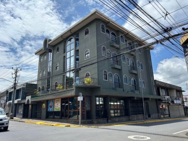 HOTEL EN VENTA, ALAJUELA CENTRO,US$1.600.000 Cod#25-180 en Alajuela — ₡ 1 600 000