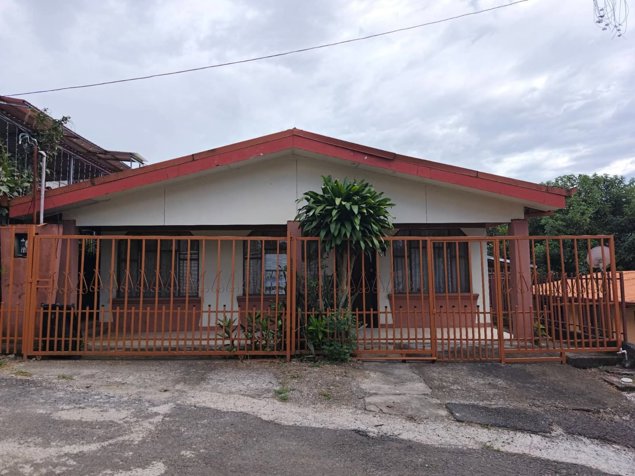 Se vende Casa, Atenas, Alajuela in Atenas, Alajuela — ₡ 49 000 000