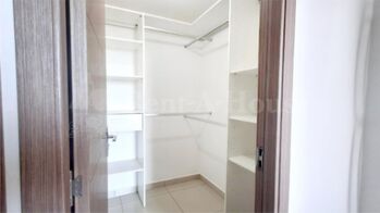 Alquiler de Apartamento en Tibás, San José. RAH 26-800 en Cinco Esquinas, Tibás, San José — $1,100 - Foto 4 de 10