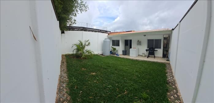 Se vende Casa, San Francisco de Coronado I EXCELENTE ESTADO en San Rafael, Escazú, San José — ₡ 60 000 000