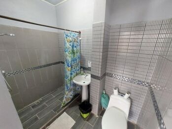 Venta de Propiedad con Casa, Apto Independiente y Taller, Tacares de Grecia. RAH 25-279  en Tacares, Grecia, Alajuela — 105 000 000 ₡ - Foto 5 de 16