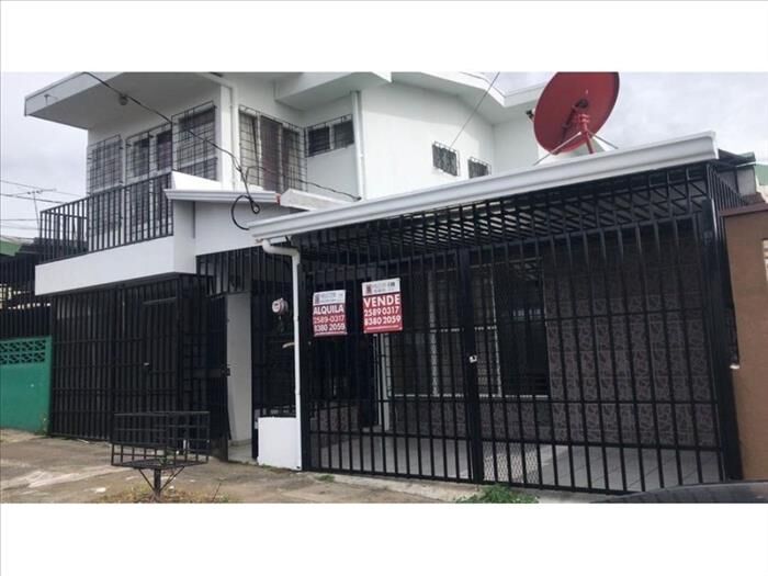 VENTA DE CASA Y APTO PARA REMODELAR, SAN FRANCISCO DOS RIOS,LOS SAUCES en San Francisco de Dos Ríos, San José — $180,000